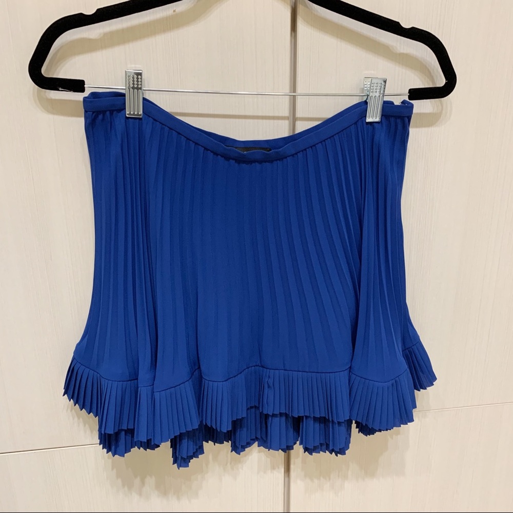 Blue Banana Republic Accordion Skirt